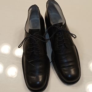 Vintage Italian import black leather dress shoes